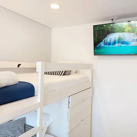 Sea & Sunset Apartment *